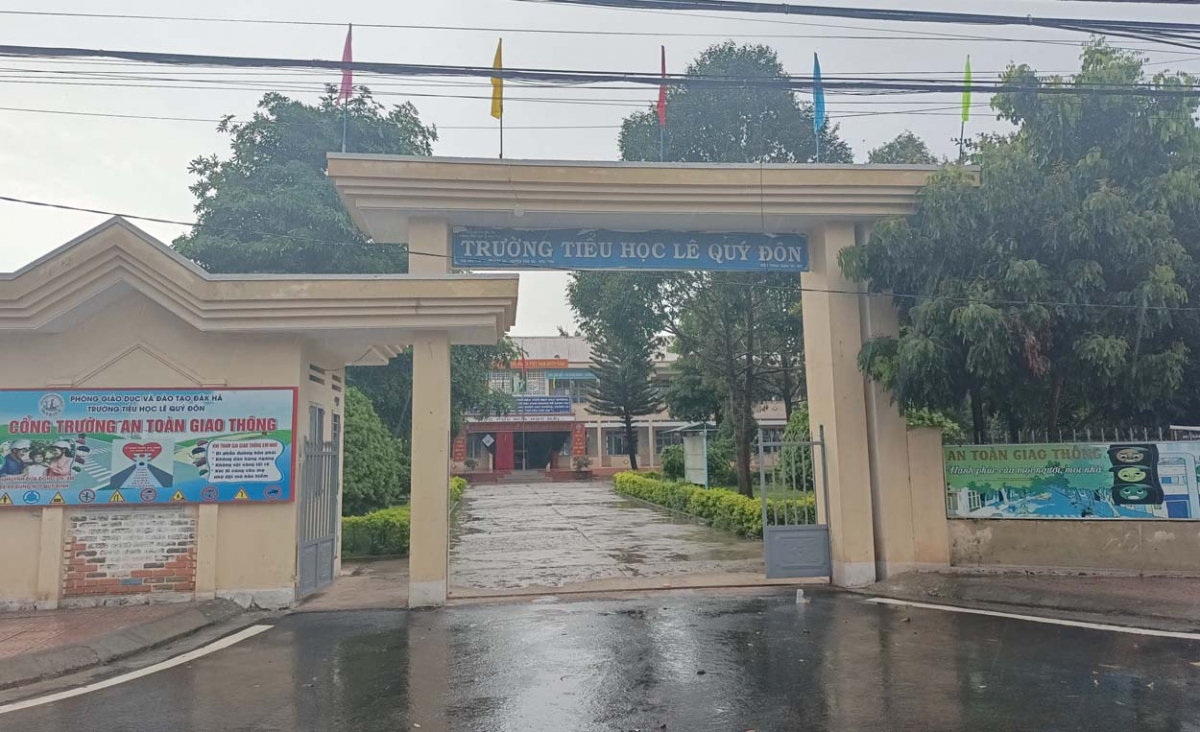 11 học sinh tiểu học ở Kon Tum phải vào viện sau liên hoan cuối năm học